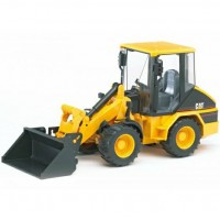 Погрузчик колёсный CAT с ковшом Bruder 02-441